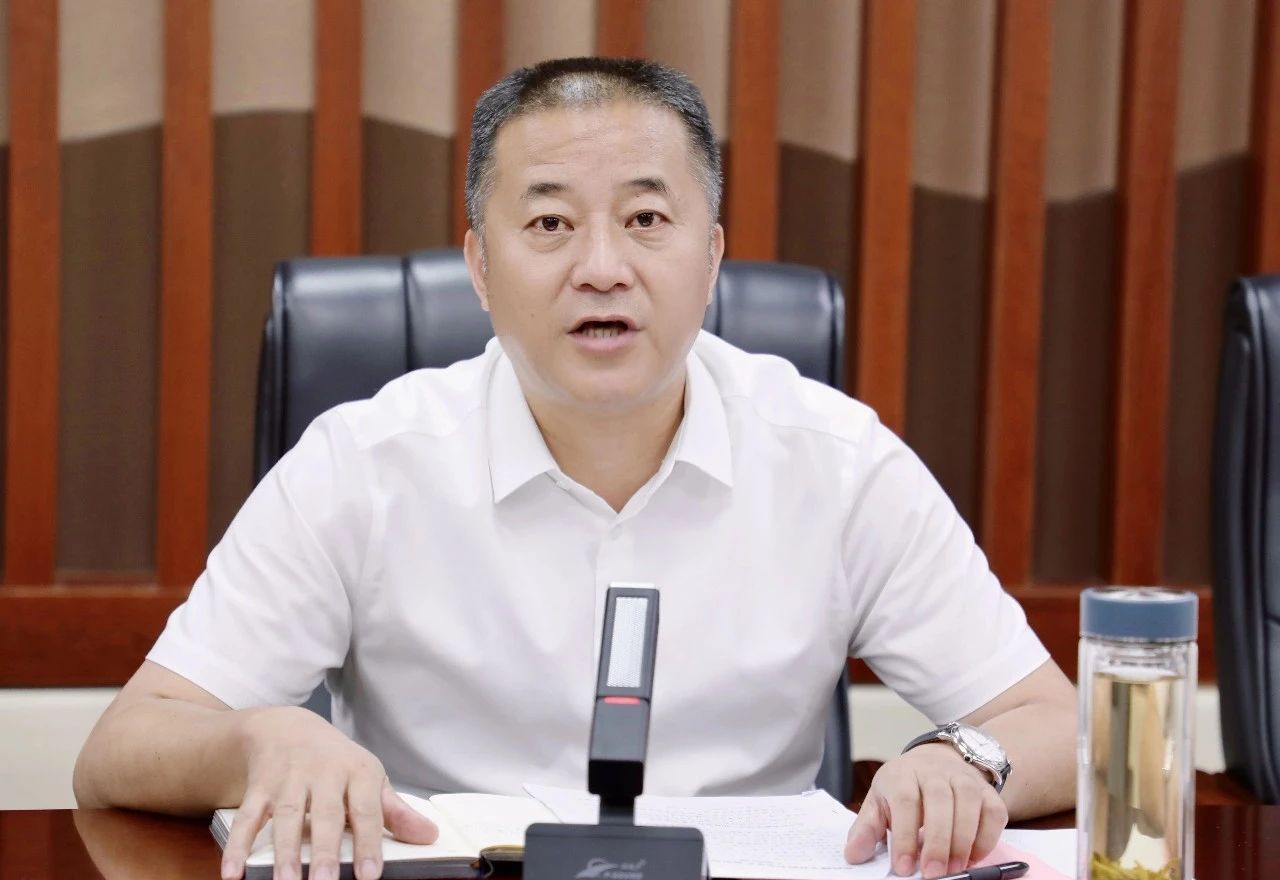 堅持問題導(dǎo)向 靶向精準(zhǔn)發(fā)力——宏河集團召開9月份總經(jīng)理安全生產(chǎn)辦公會2